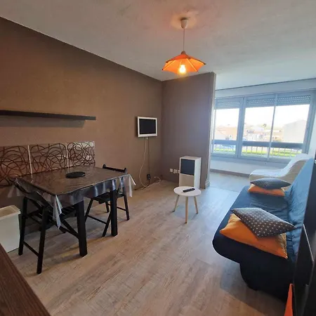 Renove Avec Terrasse Et Parking Prive Au Coeur De - Fr-1-326-598 Apartment *